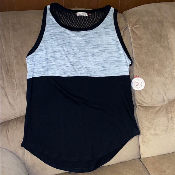 Workout Tank - Picture 4 of 4